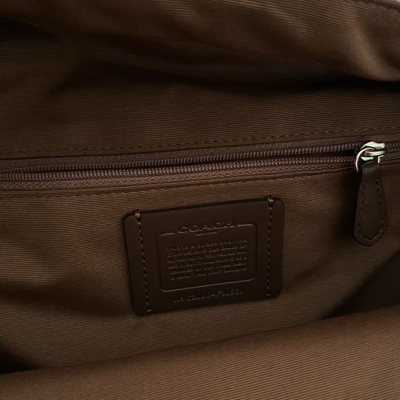 Coach leather backpack - Picture 2 of 5